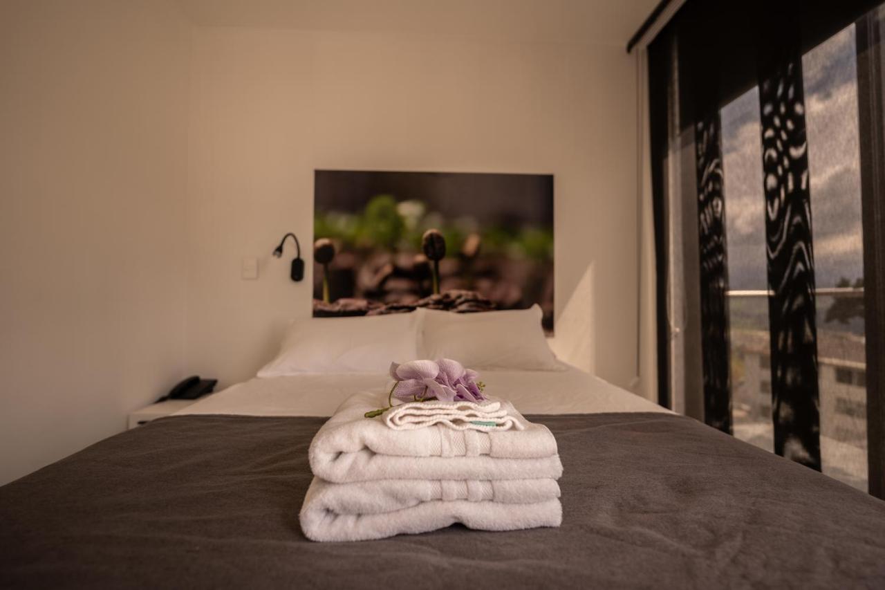 The Coffee Club Apartahotel 마니살레스 외부 사진